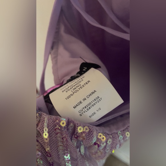 Brand new with tags Macys Gorgeous prom dress open back - Picture 3 of 6